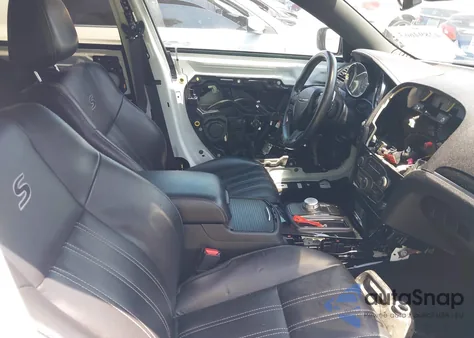 2019 Chrysler 300 300S из США, поврежденный, VIN 2C3CCABG6KH561472